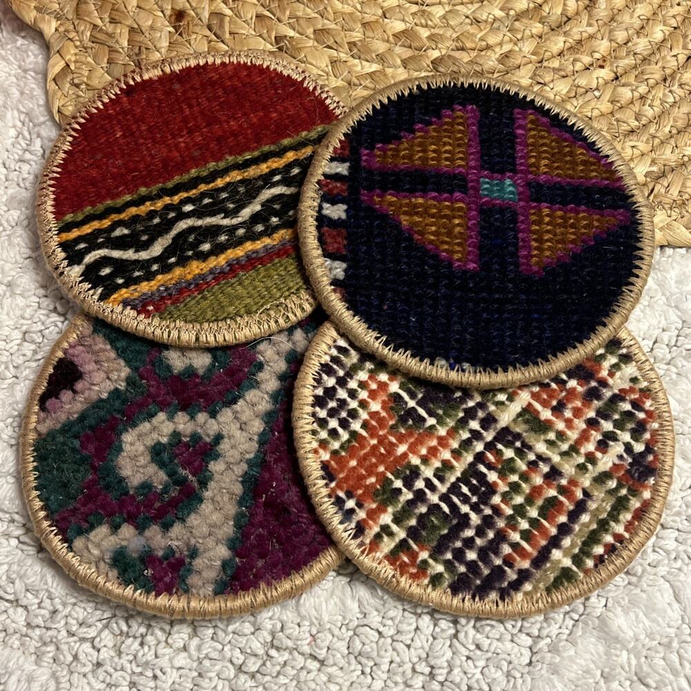 Lot of 4 Southwest Boho Pattern Wool? Round Coasters Coaster Set Southwestern